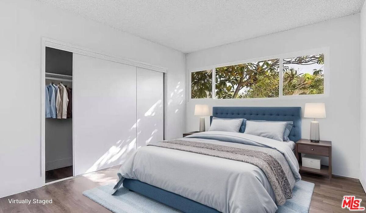 Apartment for rent at 1813 9th St, Santa Monica, CA 90404