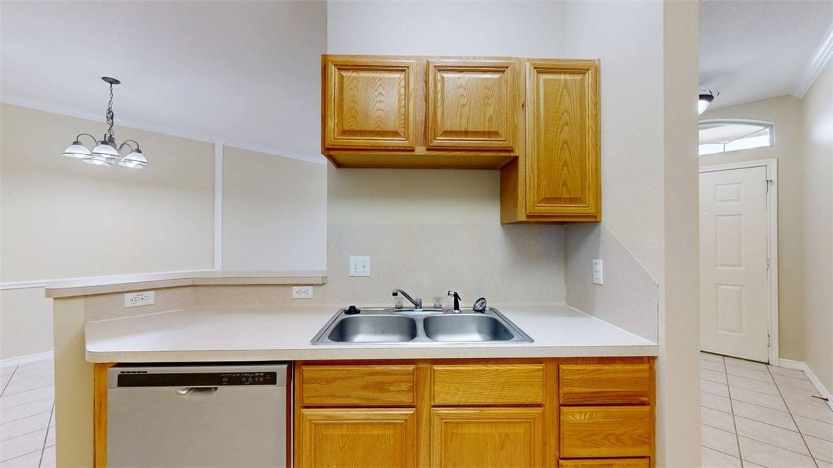 Condo for rent at 511 Fraternity Row #511, College Station, TX 77845