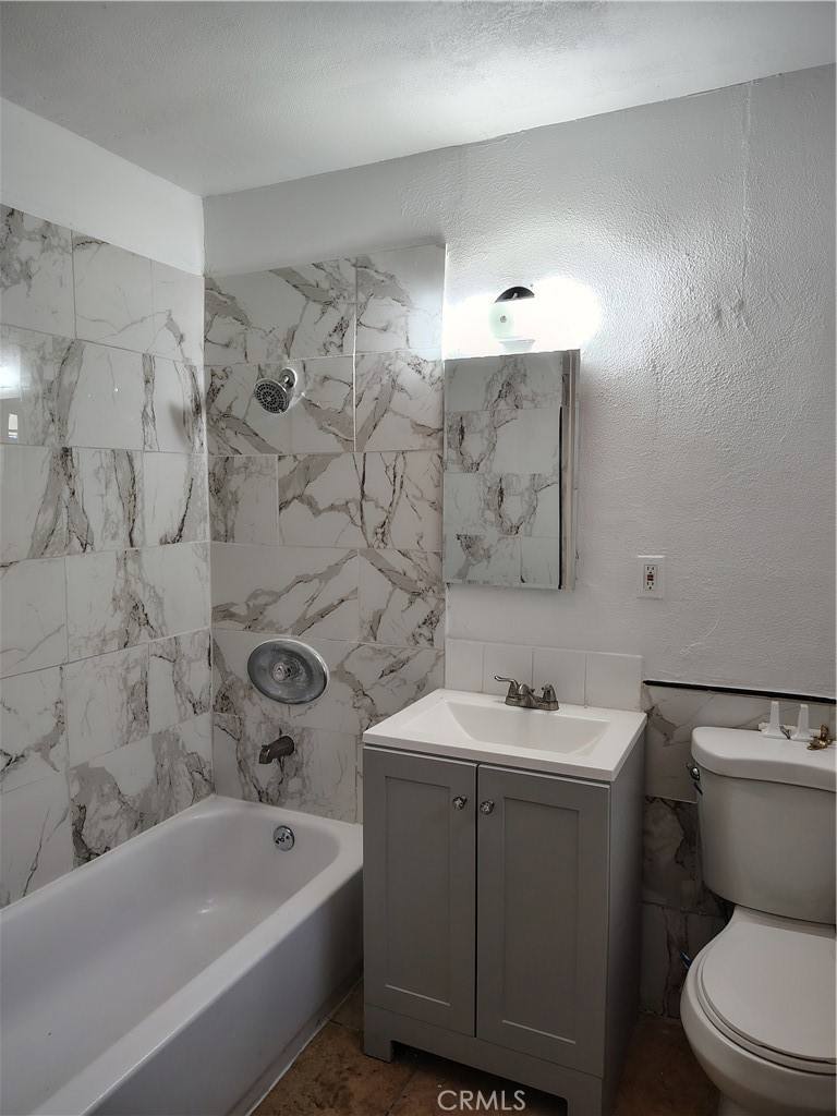 Apartment for rent at 687 Karesh Ave #687-1, Pomona, CA 91767