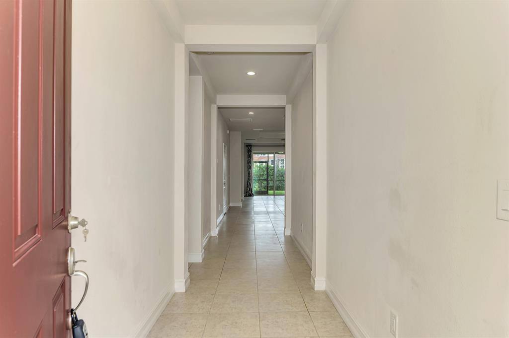 Apartment for rent at 4429 Conchfish Lane, Osprey, FL 34229