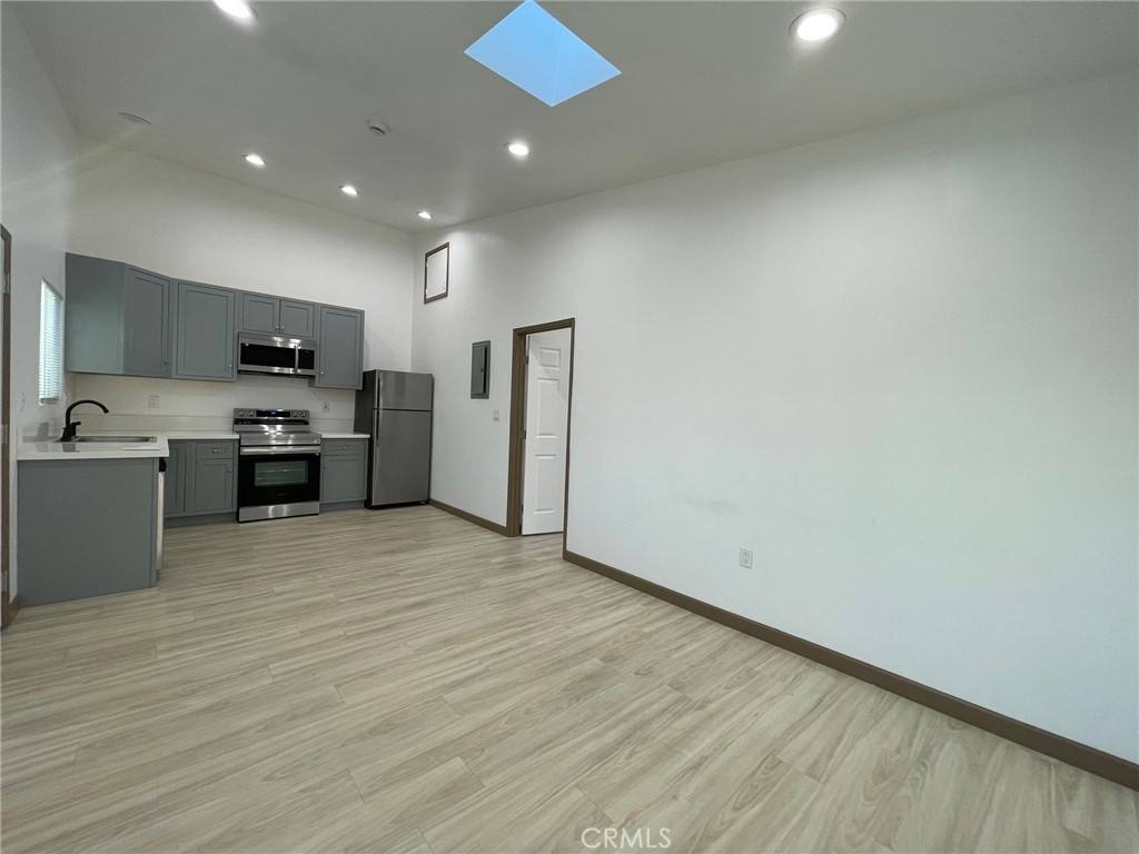 Apartment for rent at 751 Baylor Ave #751, Claremont, CA 91711