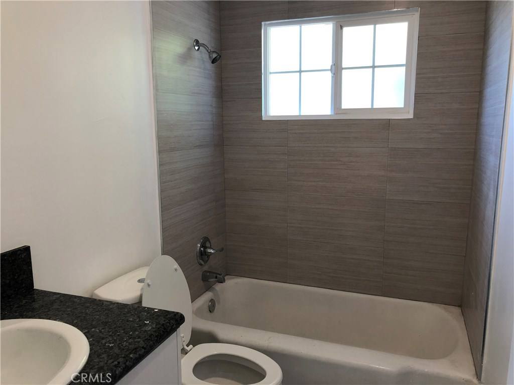 Apartment for rent at 2640 N Frederic St, Burbank, CA 91504