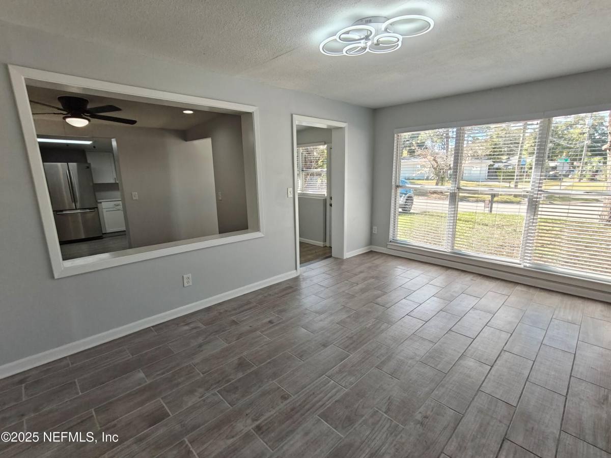 Apartment for rent at 2921 Mansion Rd, Jacksonville, FL 32277