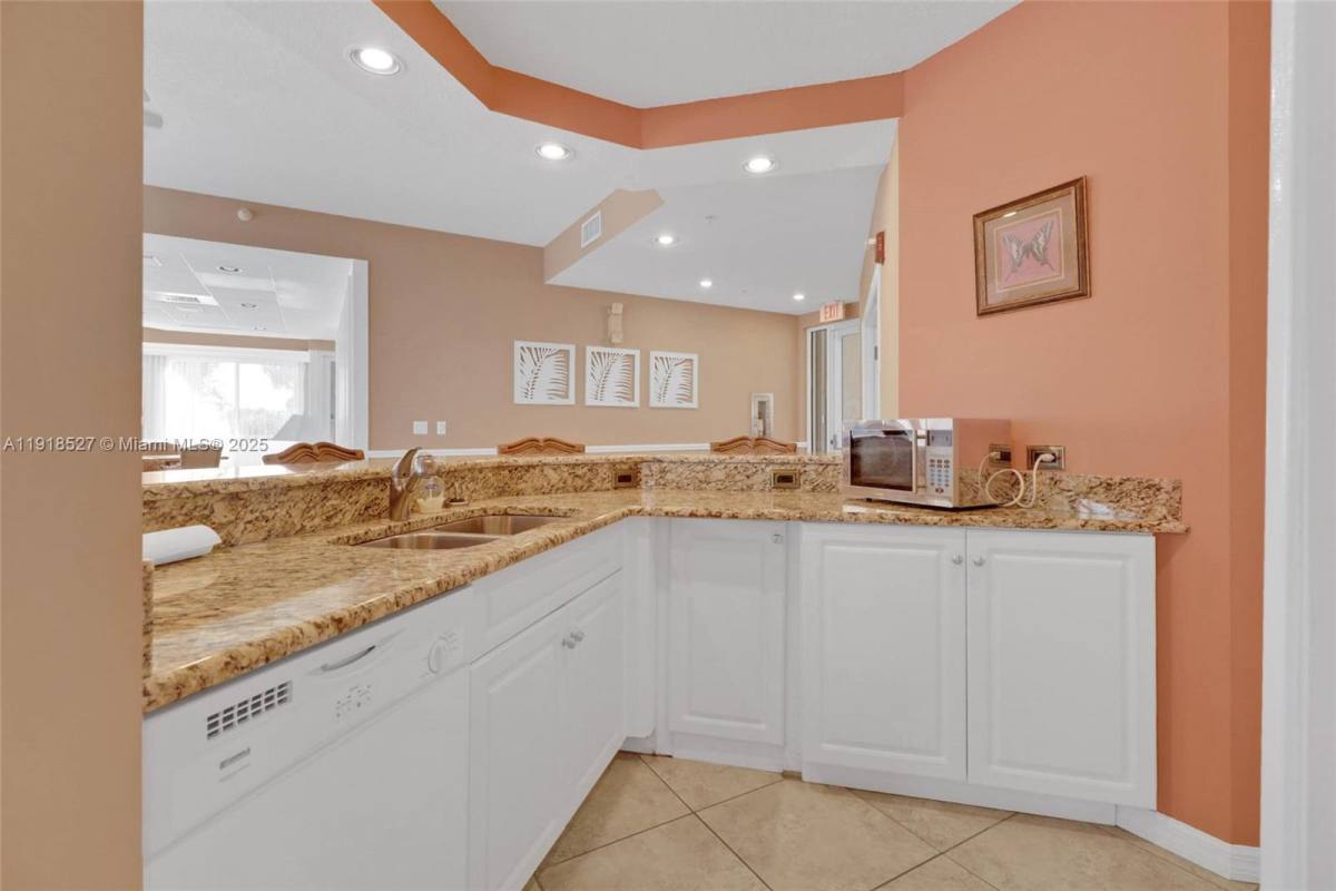 Condo for rent at 5051 N Highway A1a #6, Fort Pierce, FL 34949