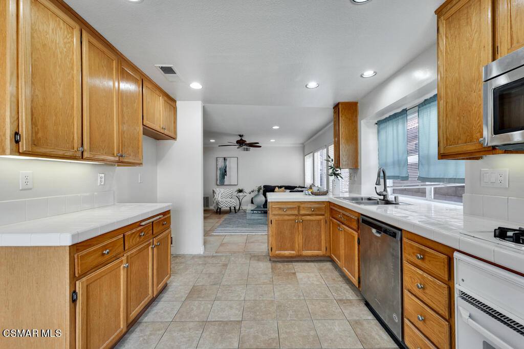 Apartment for rent at 2676 Santa Ynez Ave, Simi Valley, CA 93063