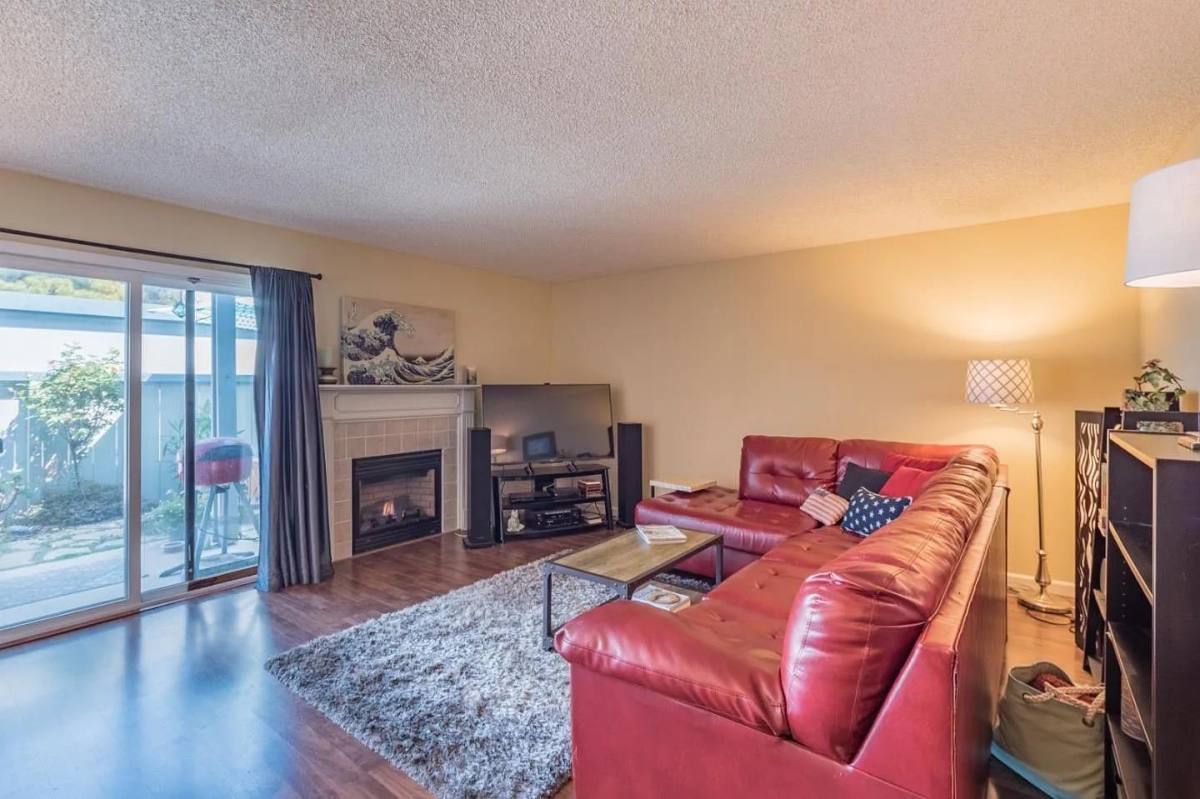 Apartment for rent at 1925 46th Ave, Capitola, CA 95010