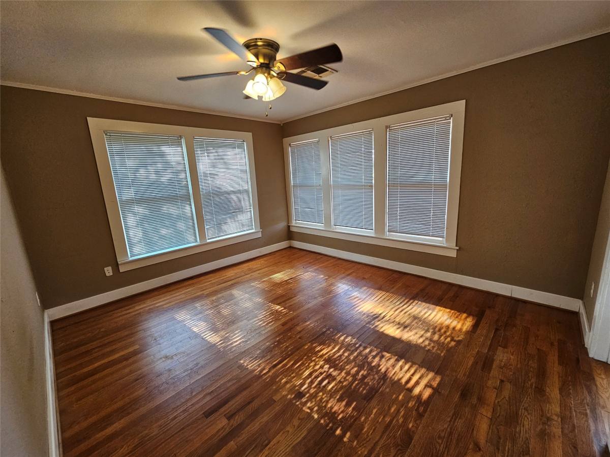 Apartment for rent at 603 Landrum #603, League City, TX 77573
