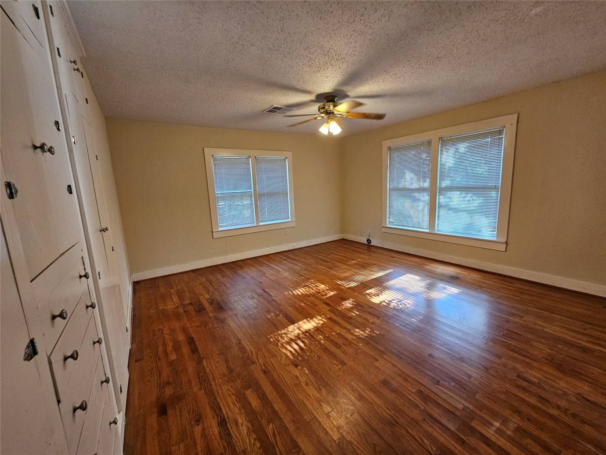 Apartment for rent at 603 Landrum #603, League City, TX 77573