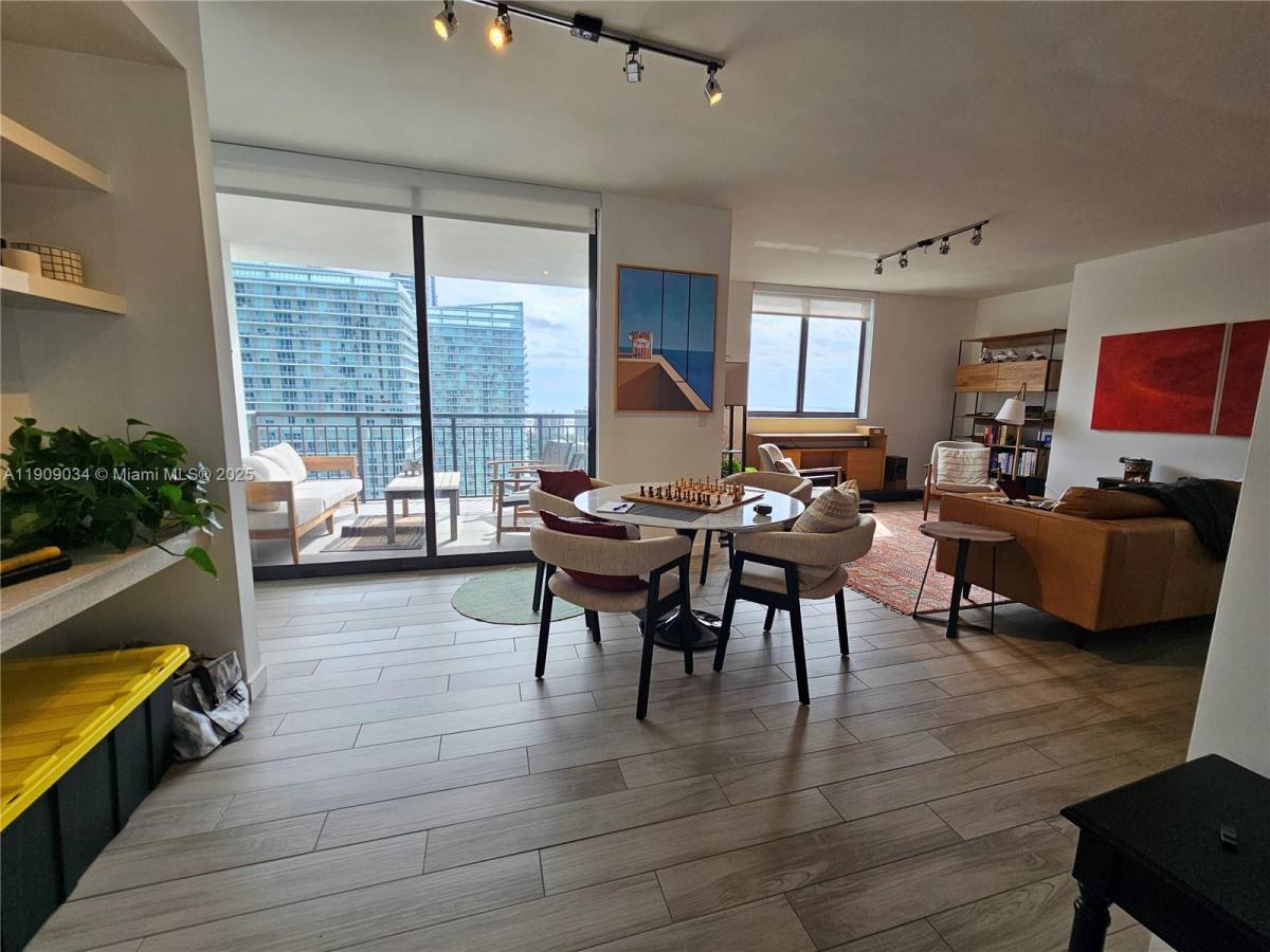 Apartment for rent at 999 SW 1st Ave #3004, Miami, FL 33130