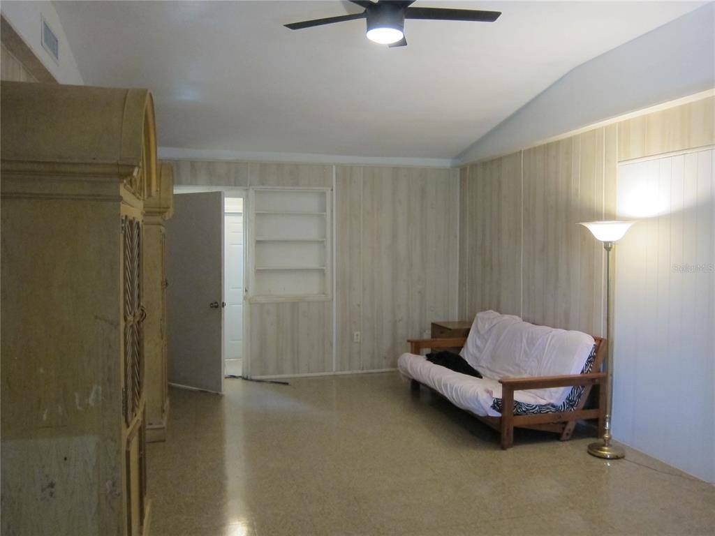 Apartment for rent at 1602 SW Williston Rd #1602A, Gainesville, FL 32608
