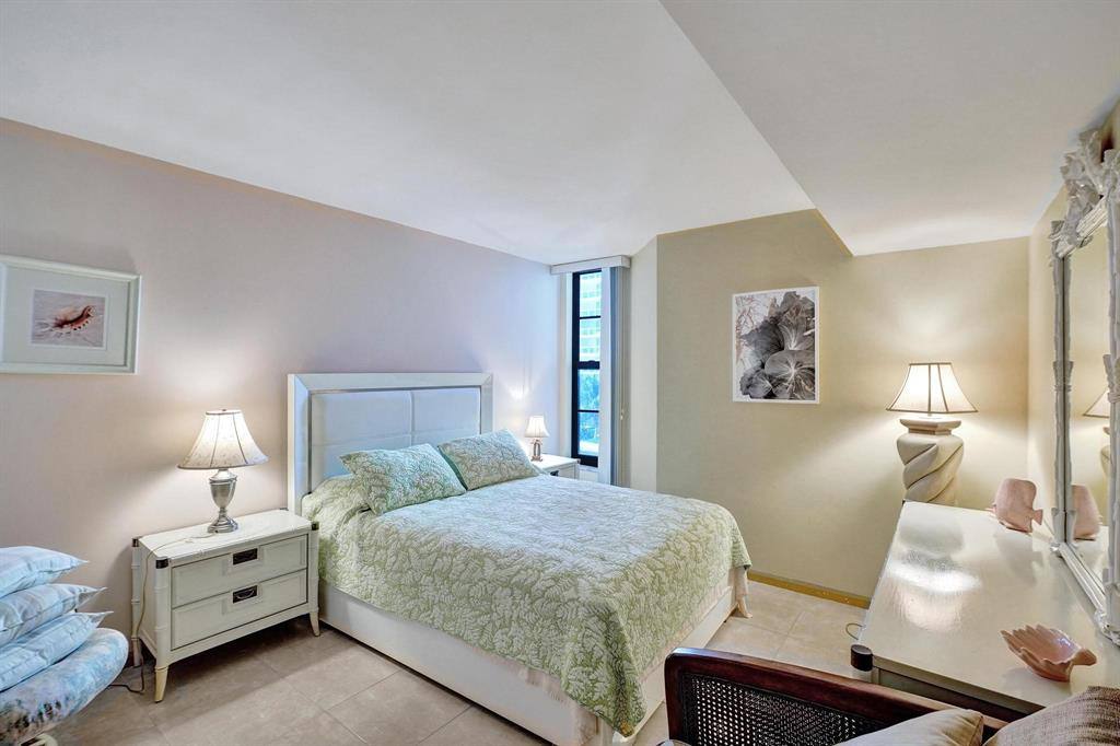 Apartment for rent at 1000 S Ocean Blvd #10006M, Pompano Beach, FL 33062