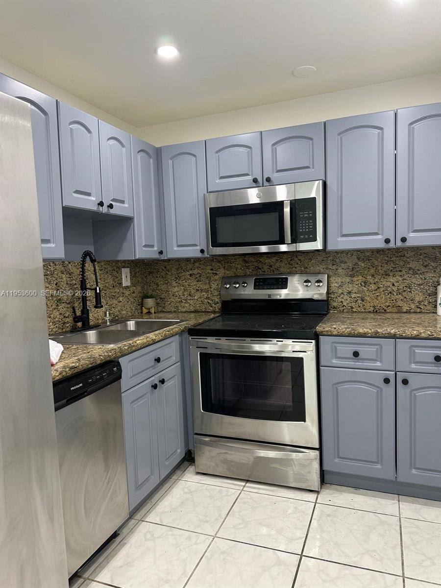 Apartment for rent at 1865 79th St Causeway #1865PHD, Miami Beach, FL 33141