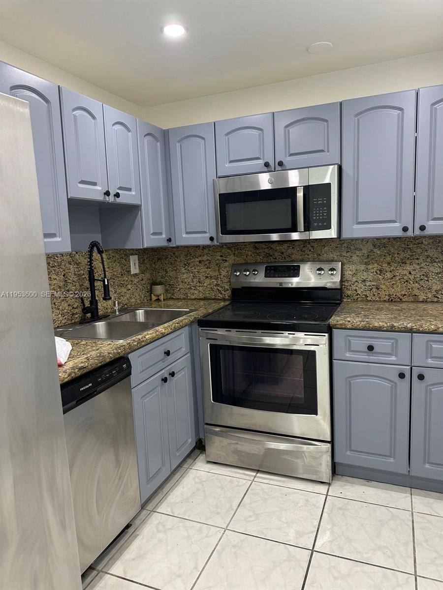 Apartment for rent at 1865 79th St Causeway #1865PHD, Miami Beach, FL 33141