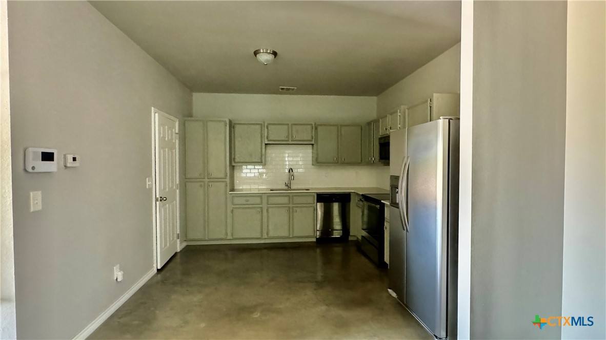Apartment for rent at 400 Lowes Blvd #400B, Killeen, TX 76542