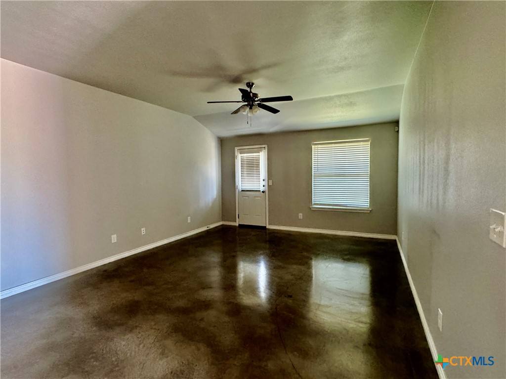 Apartment for rent at 400 Lowes Blvd #400B, Killeen, TX 76542