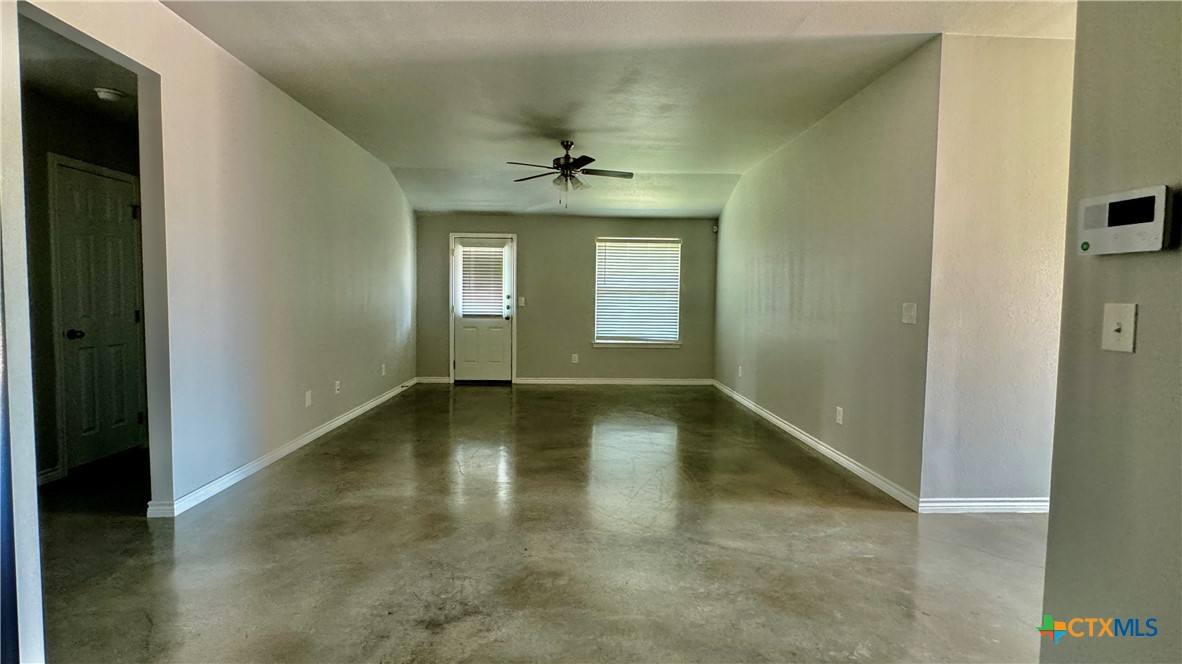 Apartment for rent at 400 Lowes Blvd #400B, Killeen, TX 76542