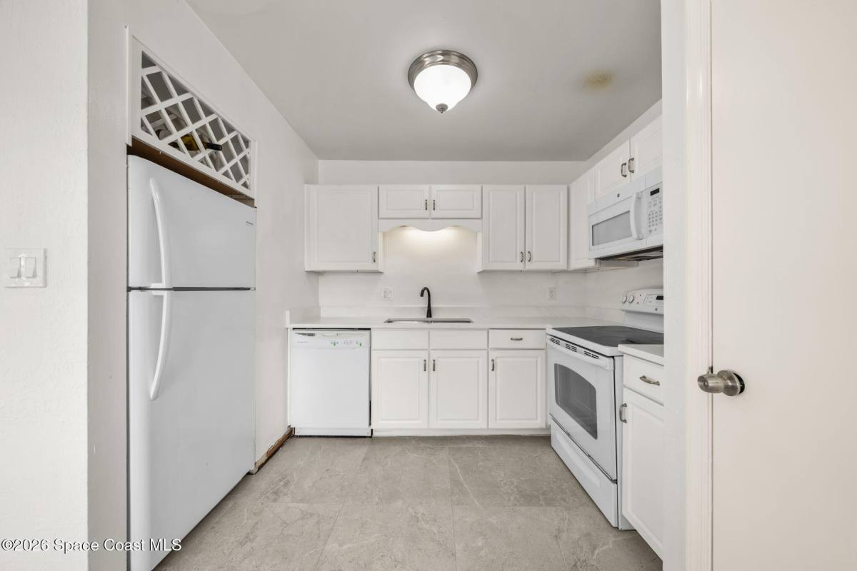 Condo for rent at 913 S Colonial Court #913C, Satellite Beach, FL 32937