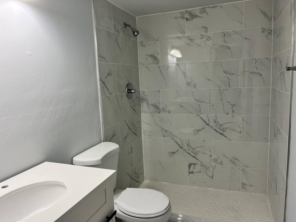 Apartment for rent at 1195 NW 16th Ave #6, Boca Raton, FL 33486
