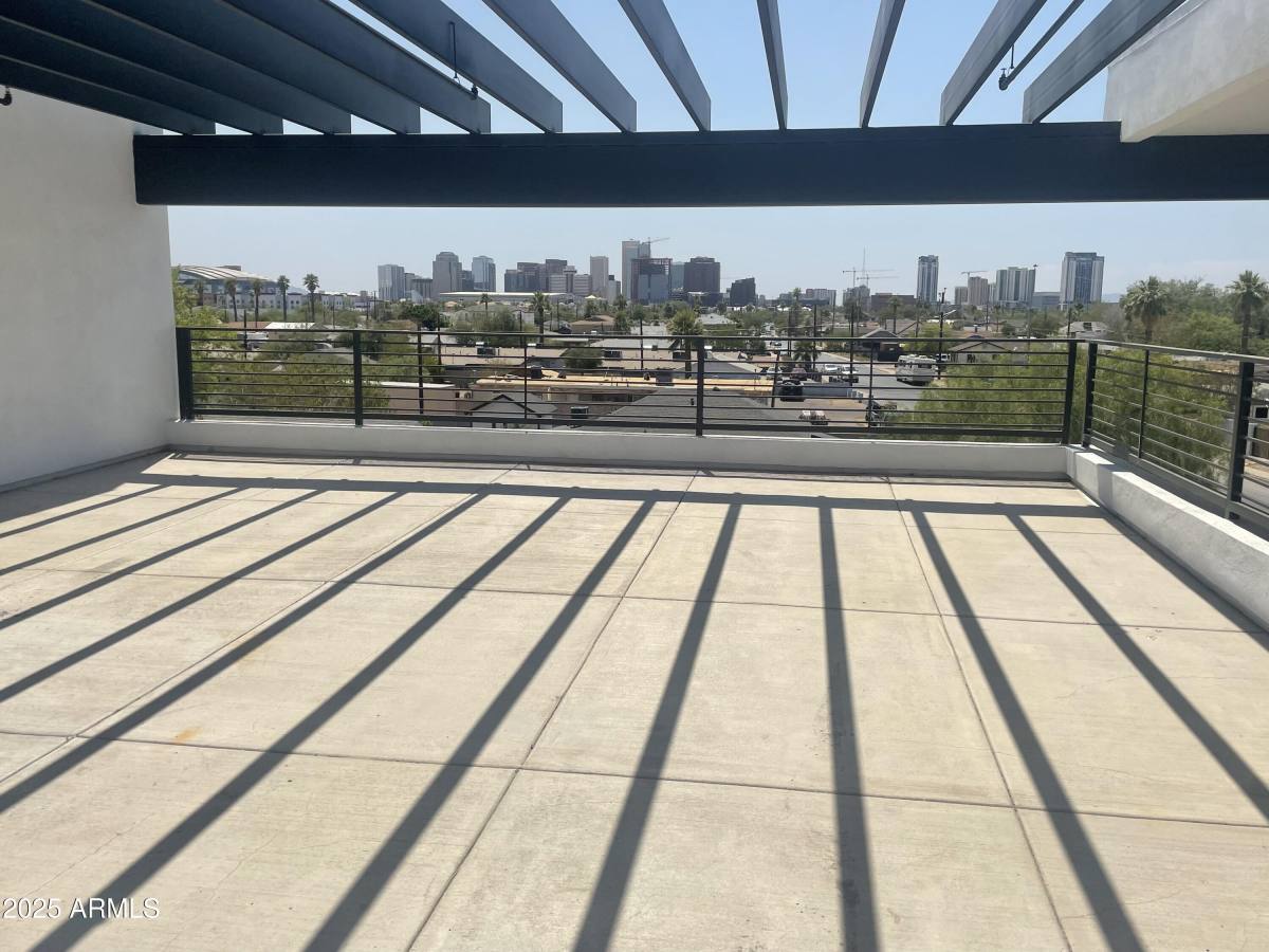 Apartment for rent at 1457 E Taylor St #8, Phoenix, AZ 85006
