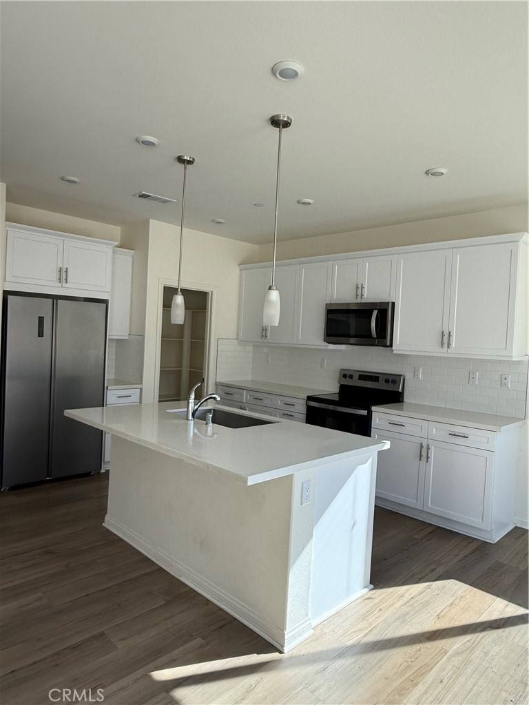 Apartment for rent at 558 Pablo Rd #558, Lake Elsinore, CA 92530