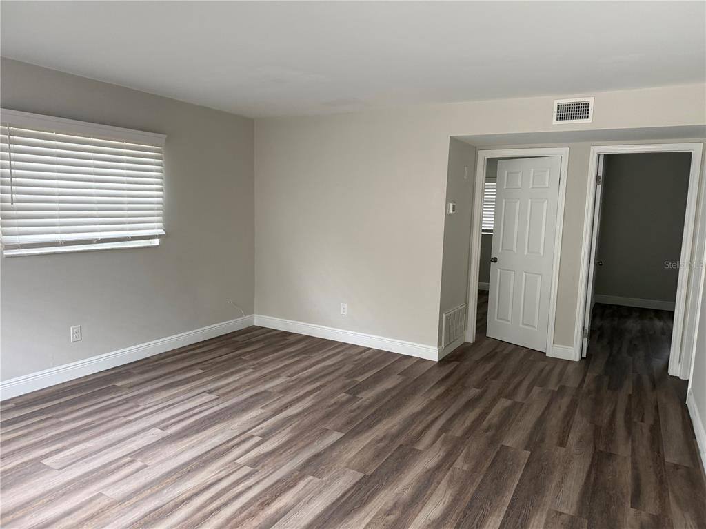 Apartment for rent at 14618 N 43rd St, Tampa, FL 33613