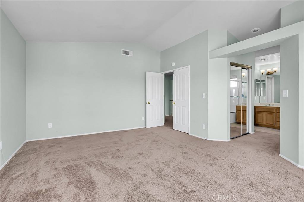 Apartment for rent at 1011 Cannon Rd, Riverside, CA 92506