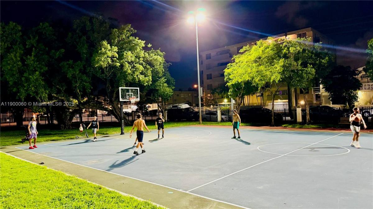 Apartment for rent at 8000 Tatum Waterway Dr #1, Miami Beach, FL 33141