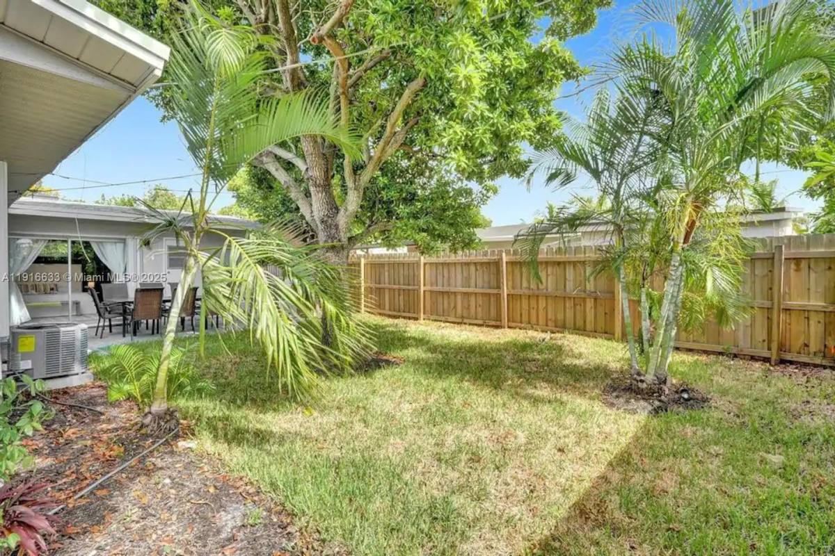 Apartment for rent at 1573 NE 30th Court, Pompano Beach, FL 33064