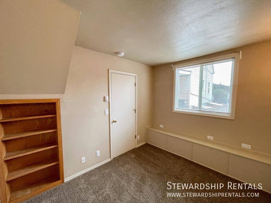 House for rent at 1472 E 19th Ave, Eugene, OR 97403