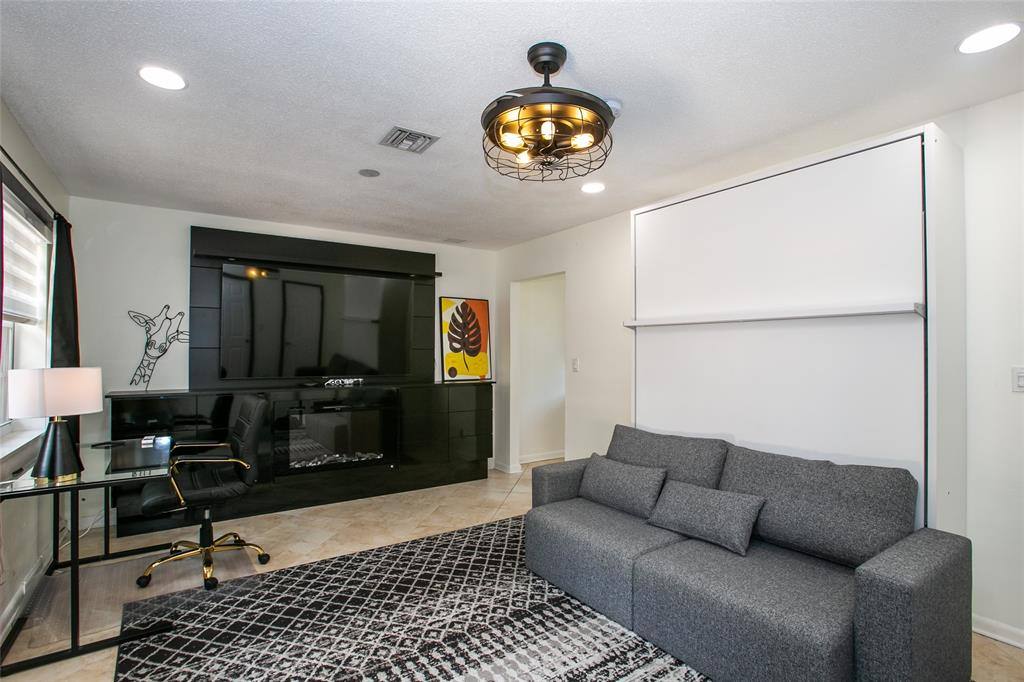 Apartment for rent at 1734 NE 20th Ave #2, Fort Lauderdale, FL 33305