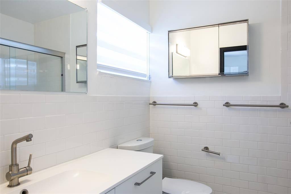 Apartment for rent at 1734 NE 20th Ave #2, Fort Lauderdale, FL 33305