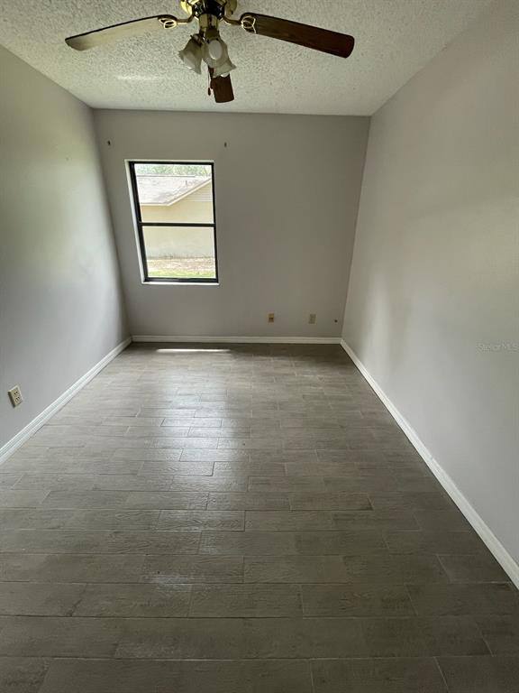 Apartment for rent at 1427 Chamberlain Loop, Lake Wales, FL 33853