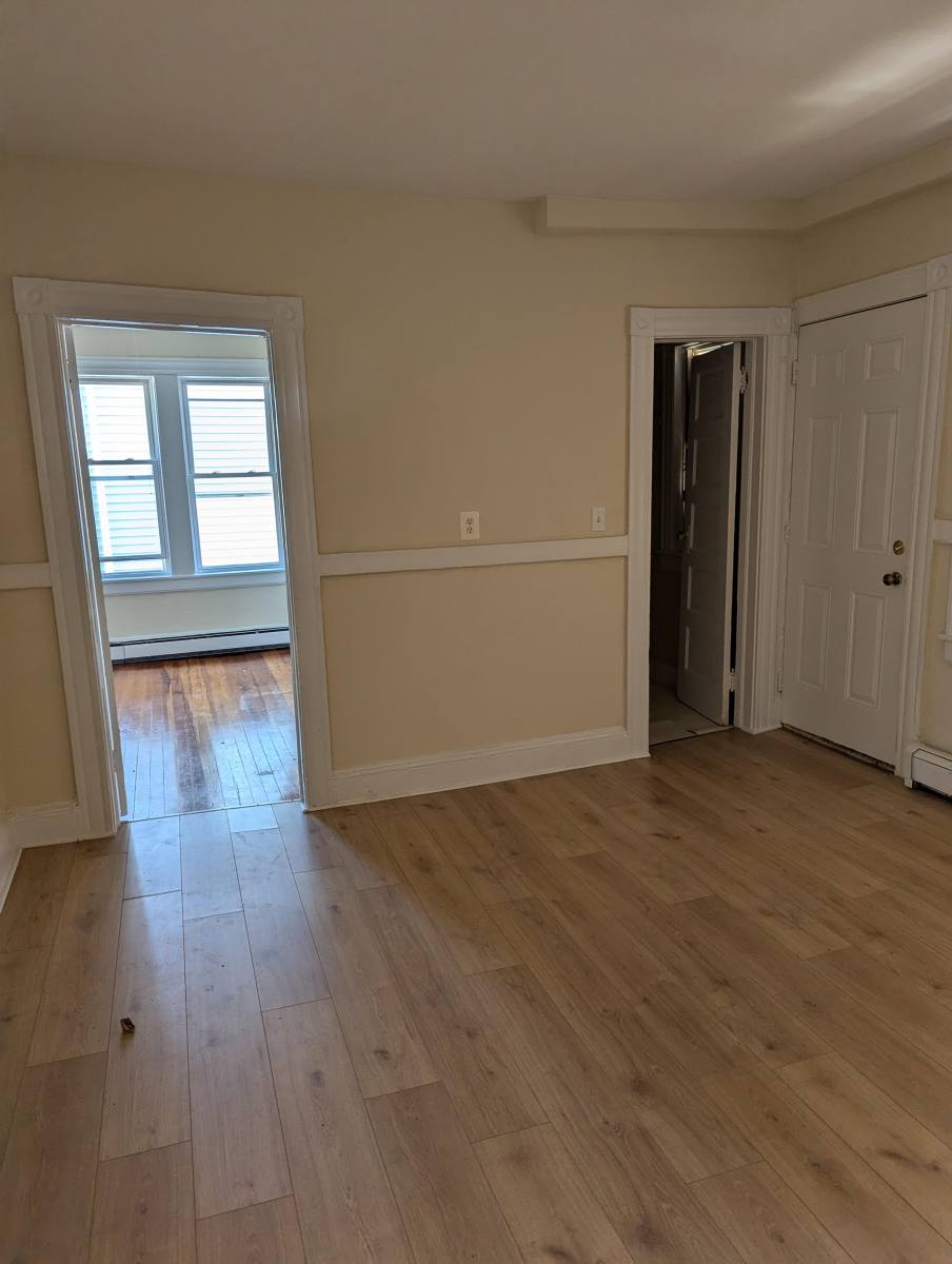 Apartment for rent at 59 Daly Ave #2E, New Britain, CT 06051