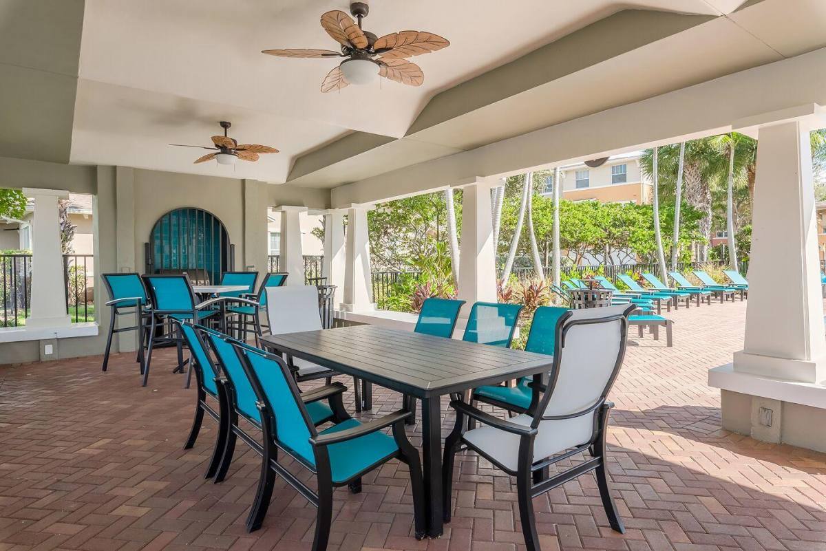 Apartment for rent at 810 Marina Del Ray Lane #810-7, West Palm Beach, FL 33401