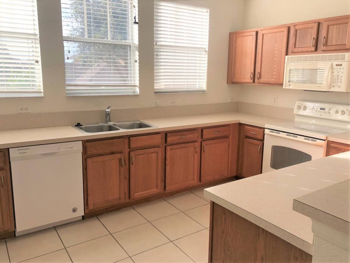 Apartment for rent at 810 Marina Del Ray Lane #810-7, West Palm Beach, FL 33401