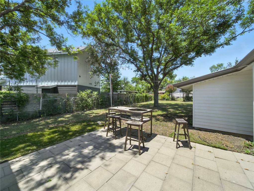 Apartment for rent at 1604 Springdale Rd, Austin, TX 78721