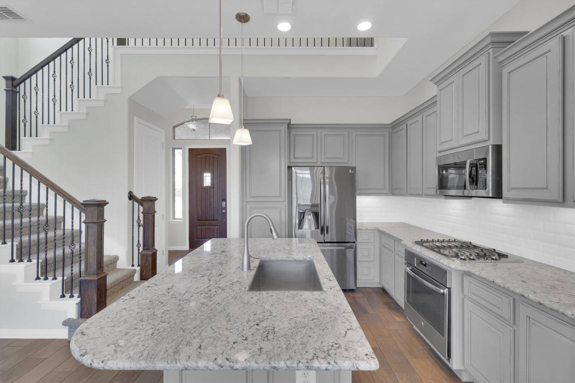 Apartment for rent at 201 Cartwheel Bend #30, Austin, TX 78738