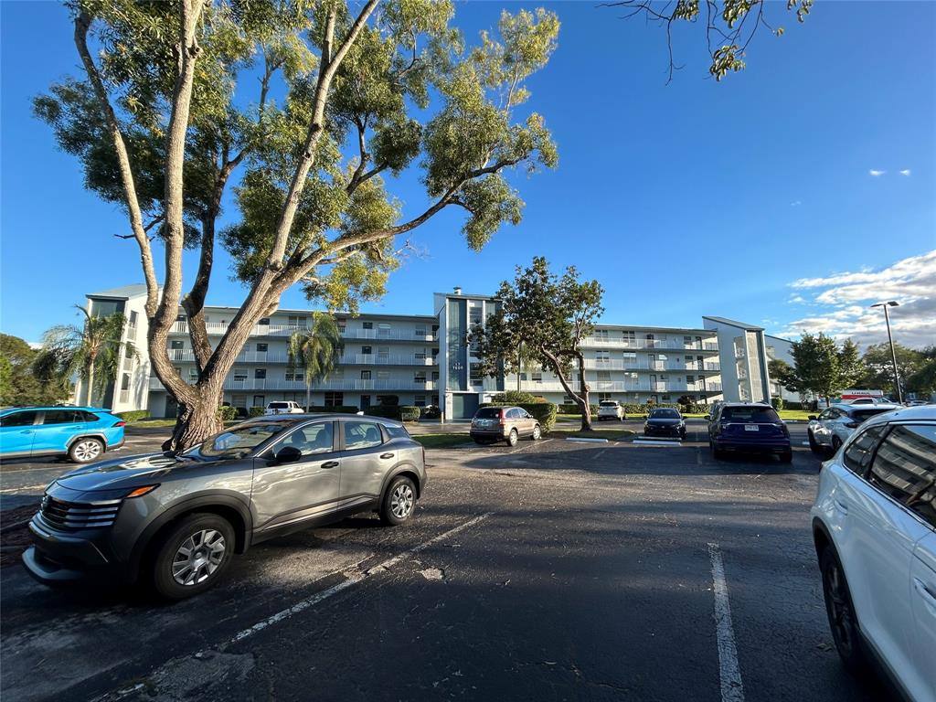 Condo for rent at 7608 NW 18th St #403, Pompano Beach, FL 33063