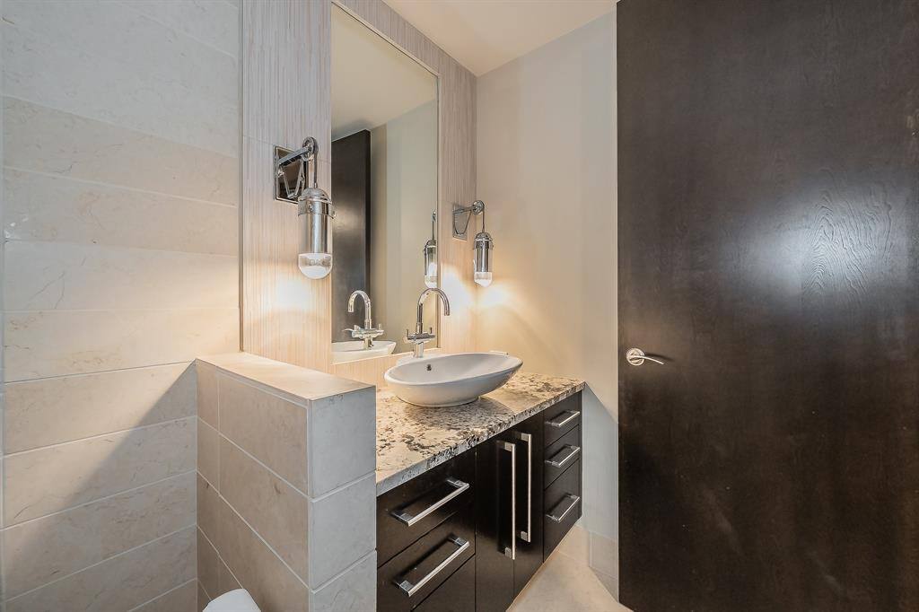 Apartment for rent at 2600 W 7th St #2816, Fort Worth, TX 76107