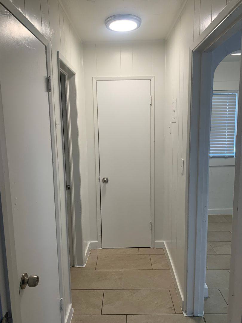 Apartment for rent at 124 Chester Ave, Bakersfield, CA 93301