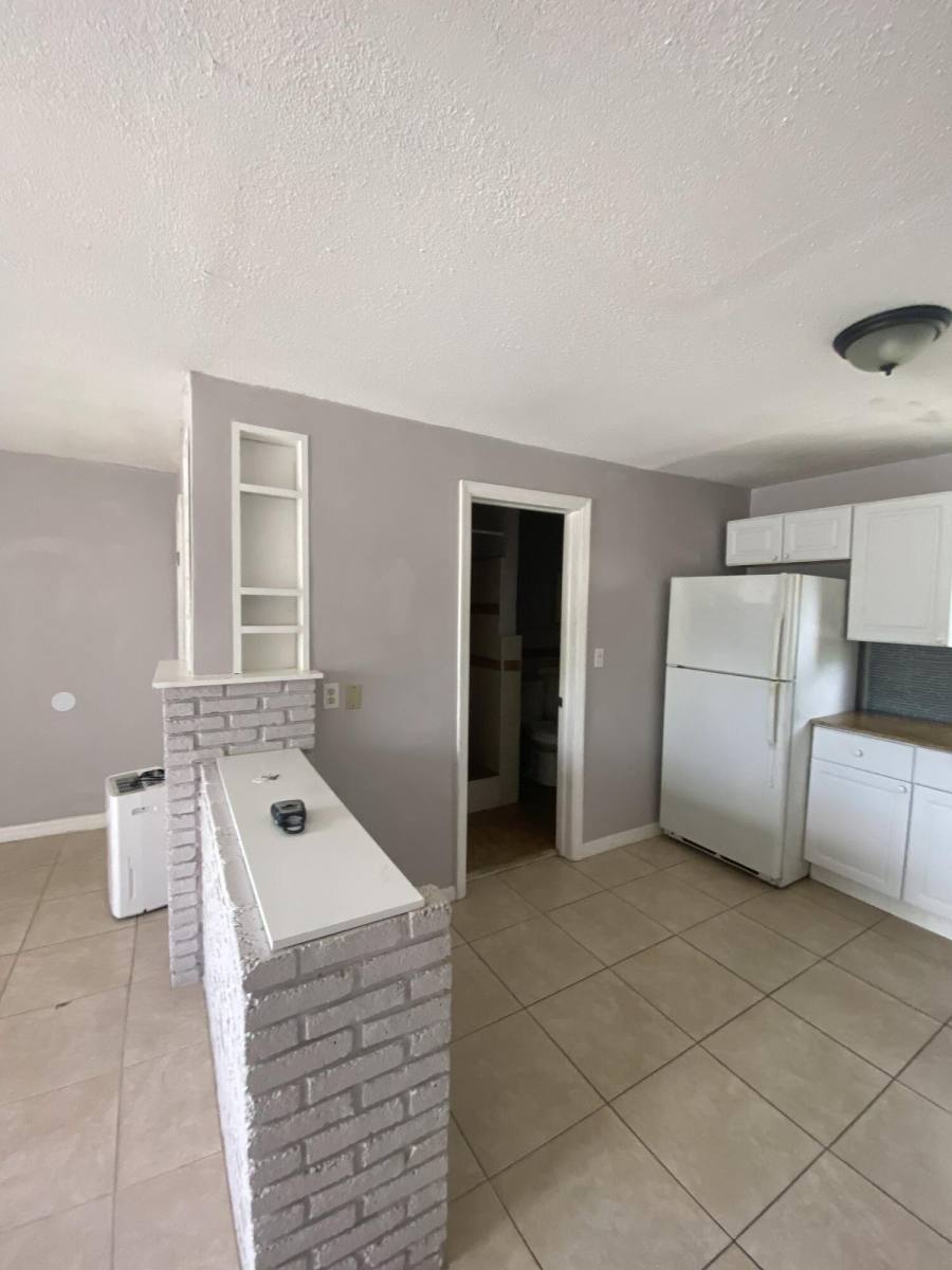 Apartment for rent at 1820 Redbank Rd #2, North Palm Beach, FL 33408
