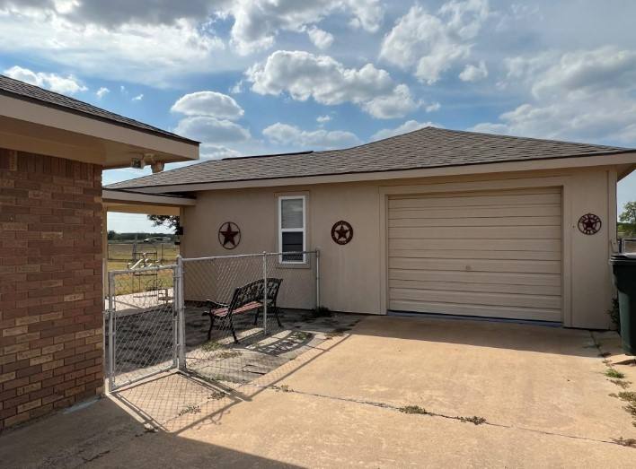 Apartment for rent at 566 Schmidt Rd #566, Sealy, TX 77474