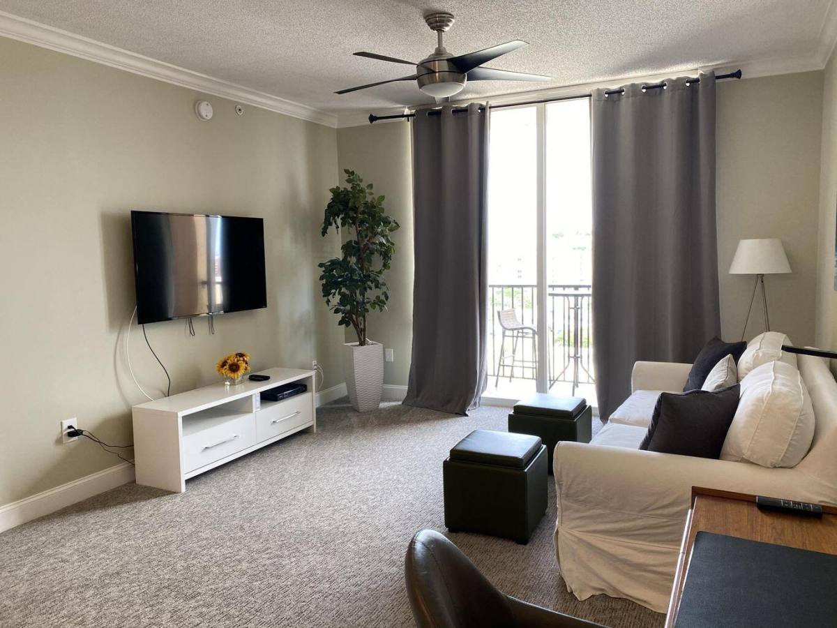 Apartment for rent at 651 Okeechobee Blvd #1108, West Palm Beach, FL 33401