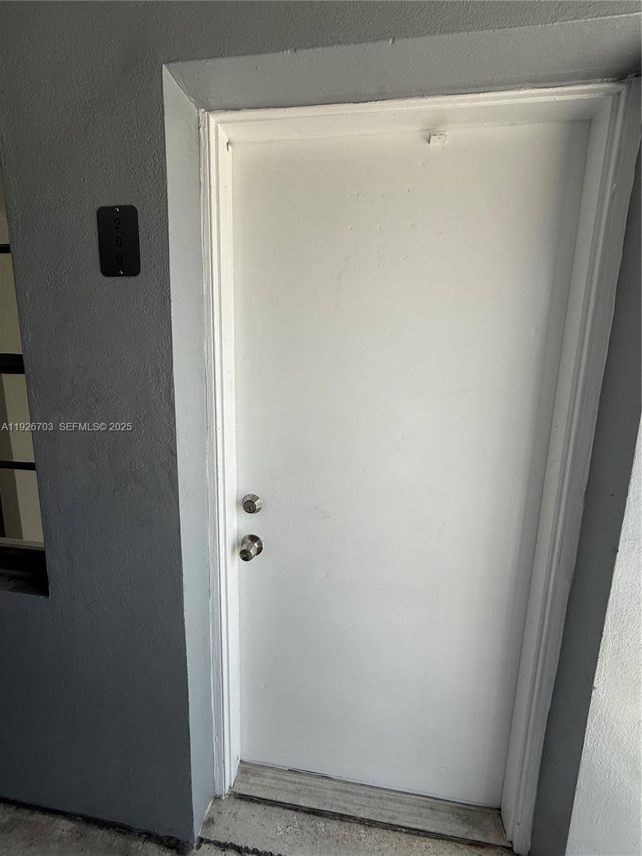 Apartment for rent at 519 SW 27th Ave #209, Fort Lauderdale, FL 33312