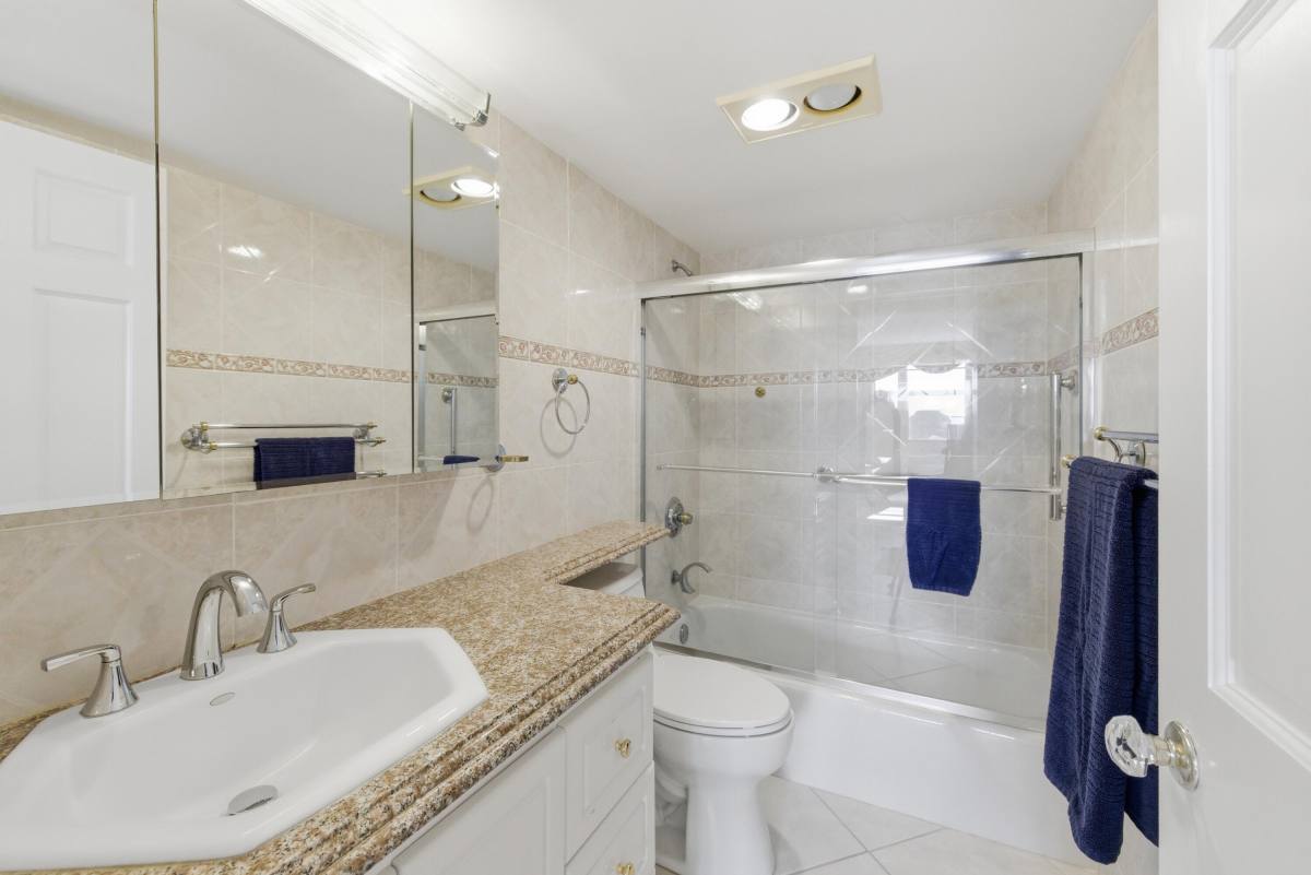 Condo for rent at 2121 N Ocean Blvd #2121805W, Boca Raton, FL 33431