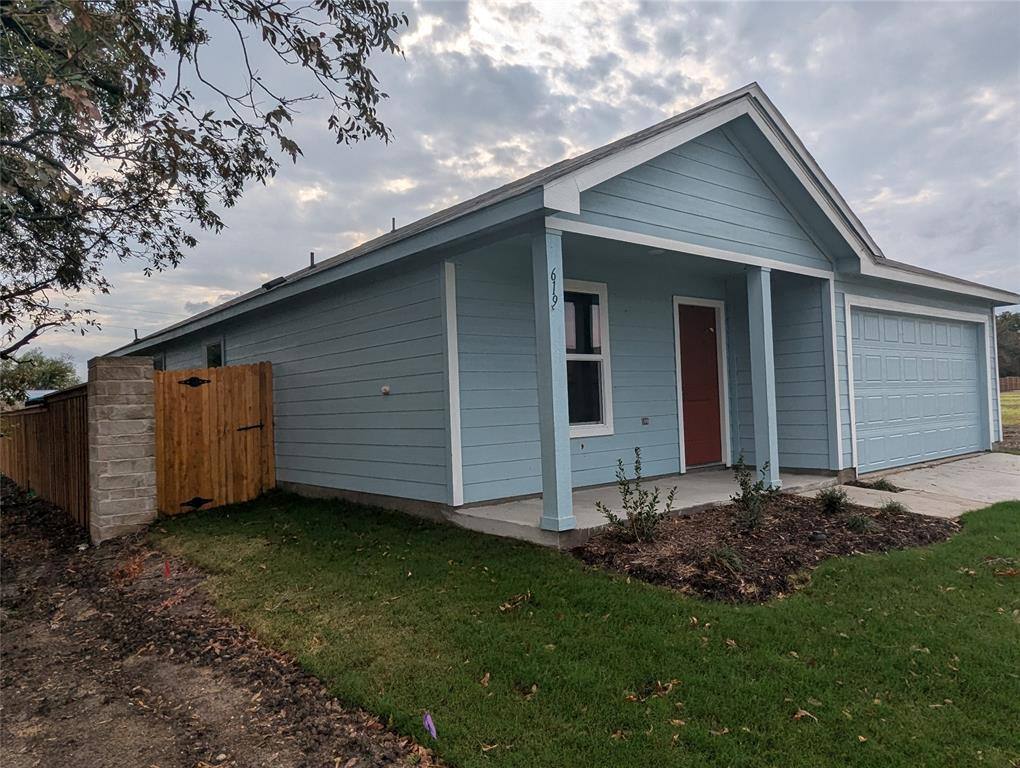 Apartment for rent at 619 Fisher Ave #619, Princeton, TX 75407
