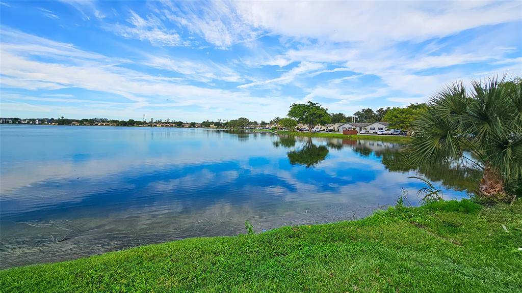 Apartment for rent at 416 Lakeside Dr #129, Pompano Beach, FL 33063
