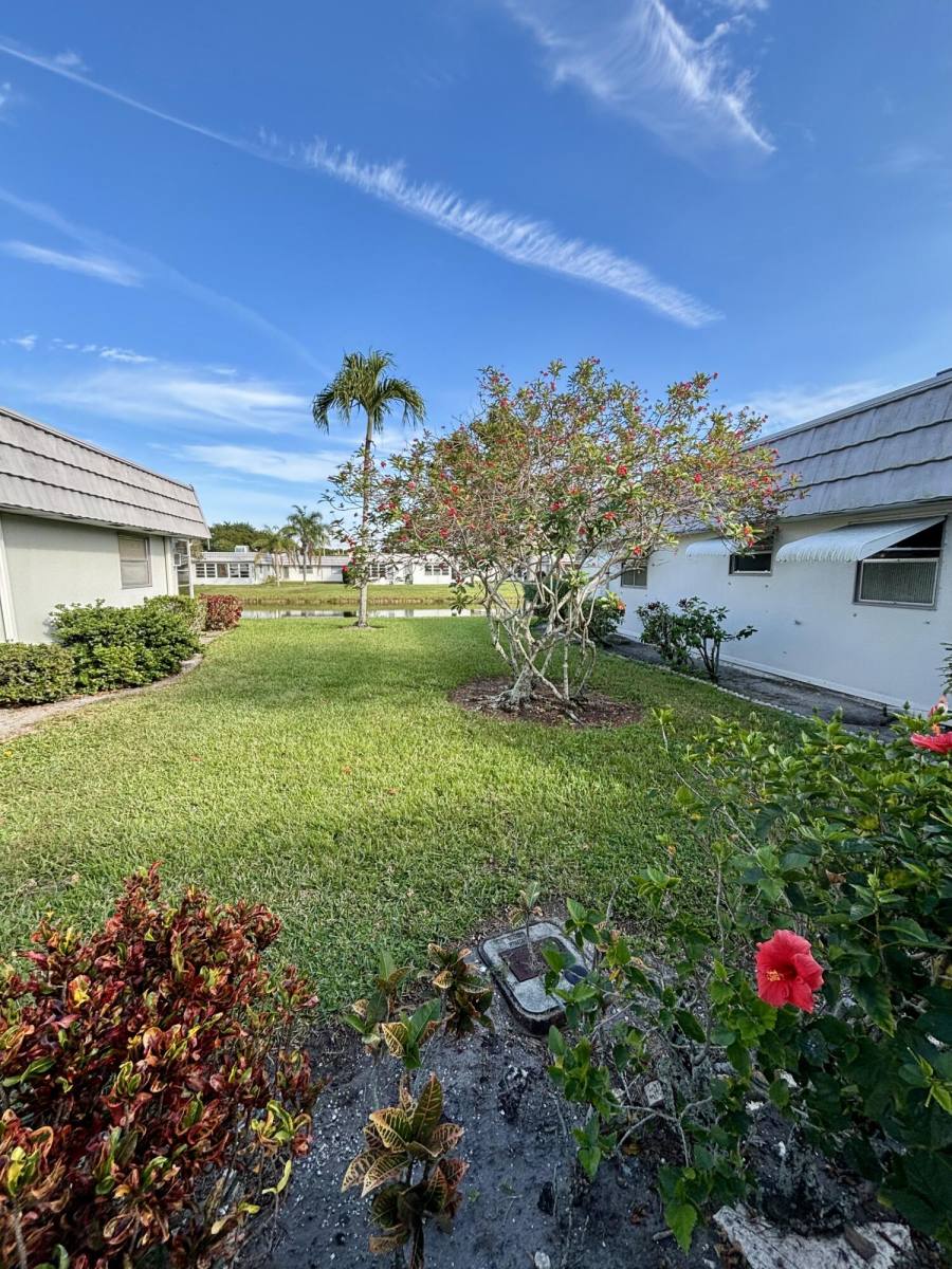 Condo for rent at 185 Valencia H #185, Delray Beach, FL 33446