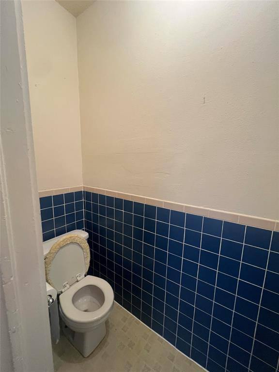 Apartment for rent at 5242 Richard Ave, Dallas, TX 75206
