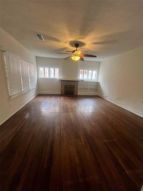 Apartment for rent at 5242 Richard Ave, Dallas, TX 75206